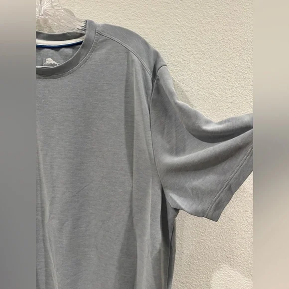 Tommy Bahama Light Blue Soft Casual Short Sleeve Crewneck T-Shirt Size Large - Picture 3 of 12